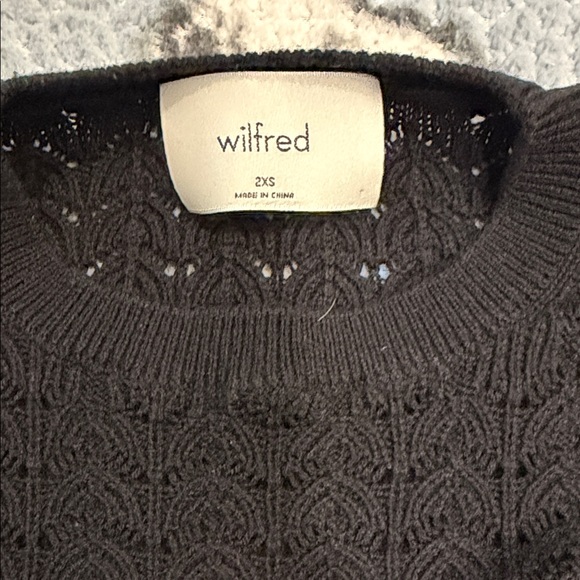Aritzia Black Crew Neck Sweater - Picture 2 of 5